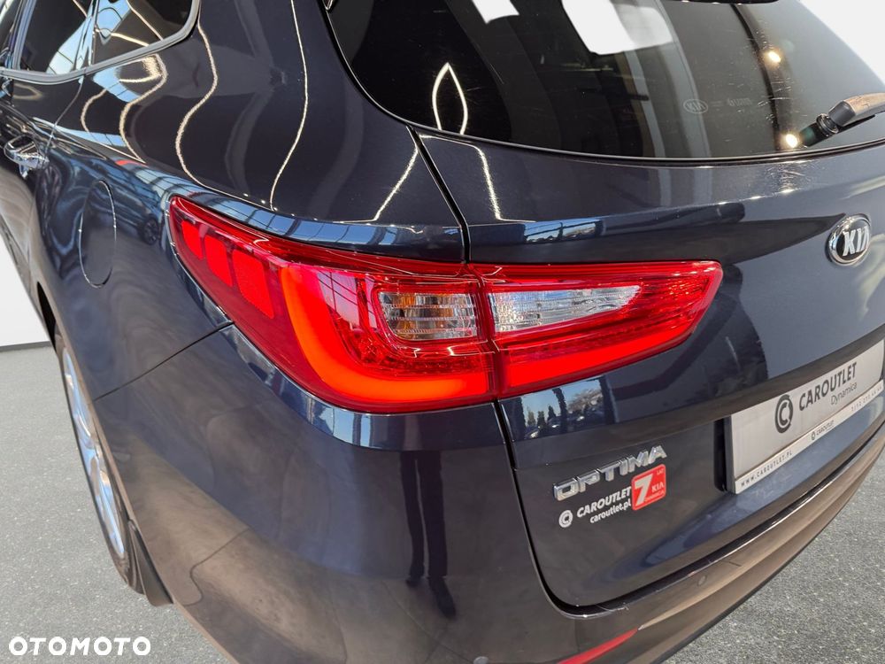 Kia Optima - 14