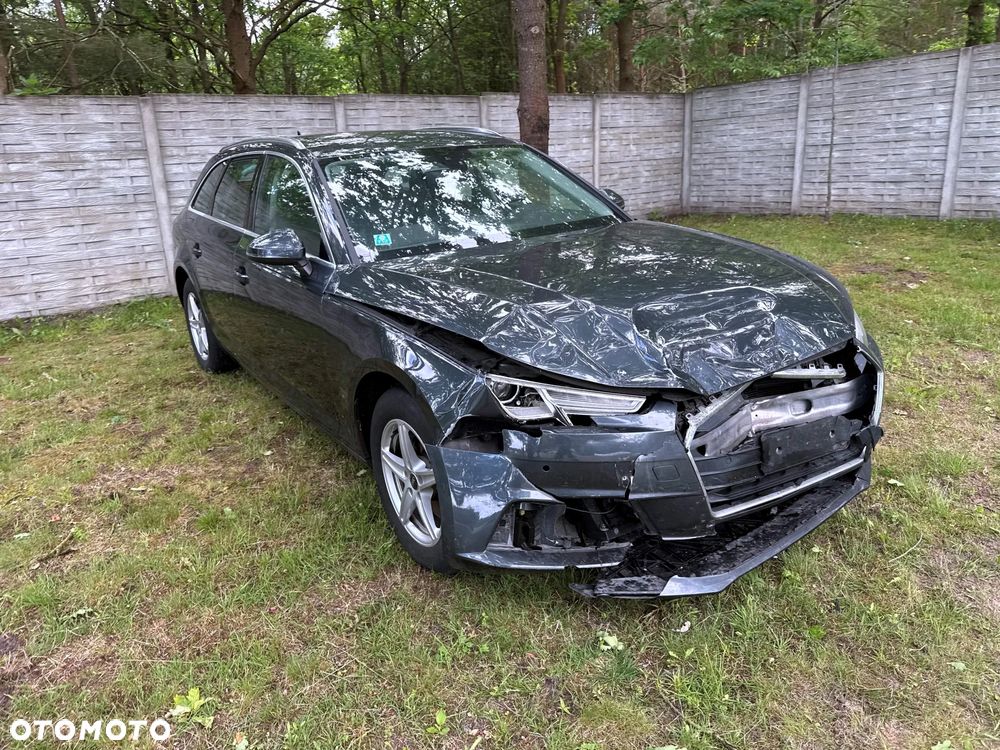 Audi A4 Avant 2.0 TDI DPF Ambiente - 2