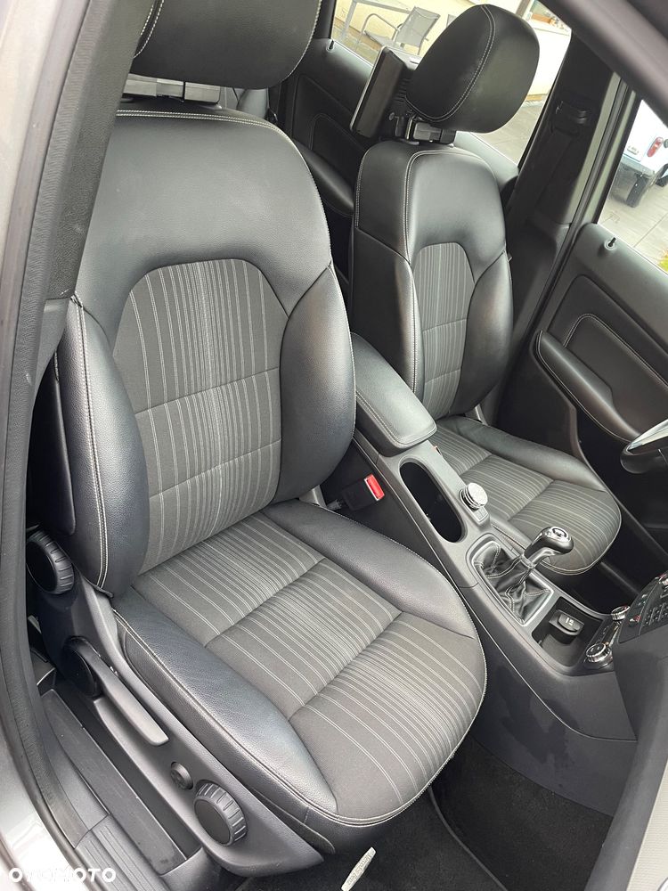 Mercedes-Benz Klasa B - 30