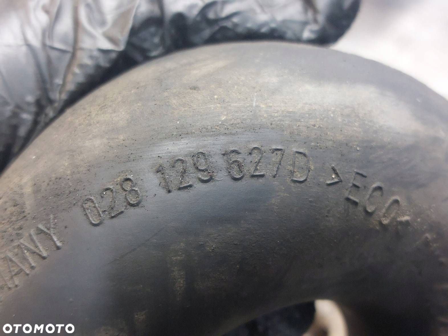 RURA DOLOT POWIETRZA AUDI 80 B4 1.9 TDI 028129627D 028103493P - 3
