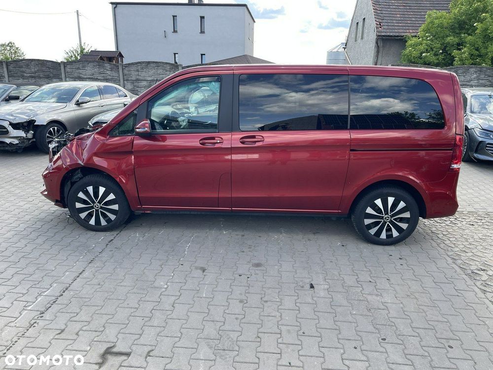 Mercedes-Benz Klasa V 250 d kompakt 4Matic 9G-TRONIC Avantgarde - 4