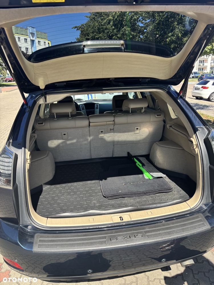 Lexus RX - 7
