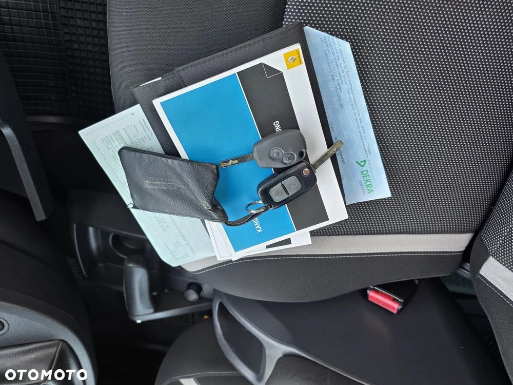 Renault Kangoo ENERGY dCi 110 FAP Start & Stop Luxe - 29