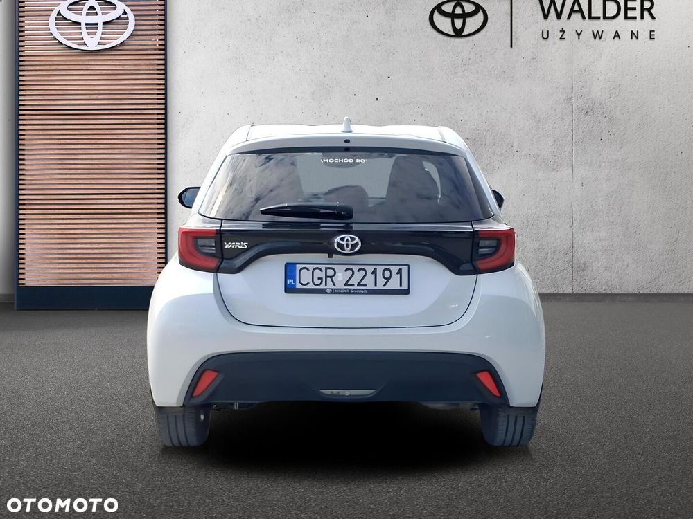 Toyota Yaris - 5
