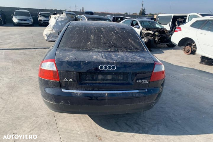 Bara spate Audi A4 B6  [din 2000 pana  2005] seria Sedan 1.9 TDI MT (100 hp) - 6