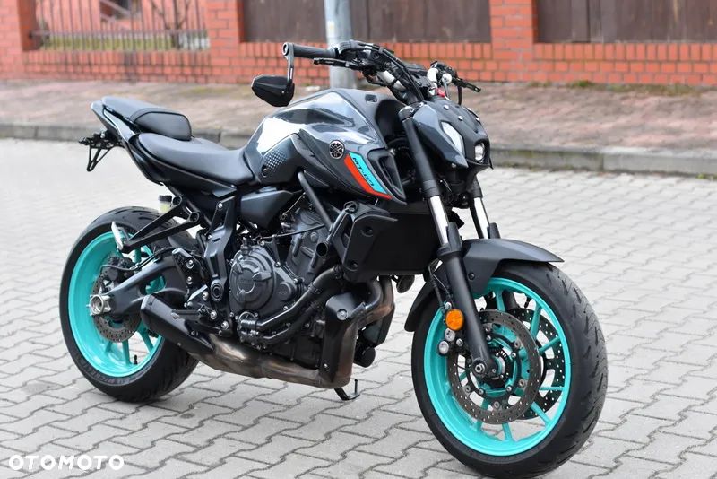 Yamaha MT - 3
