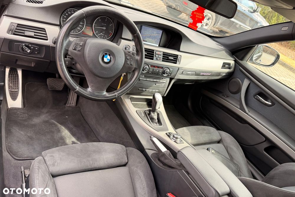 BMW Seria 3 320d DPF M Sport Edition - 14