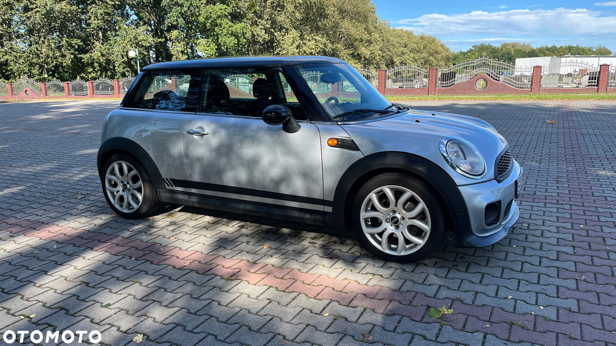 MINI Cooper Standard - 3