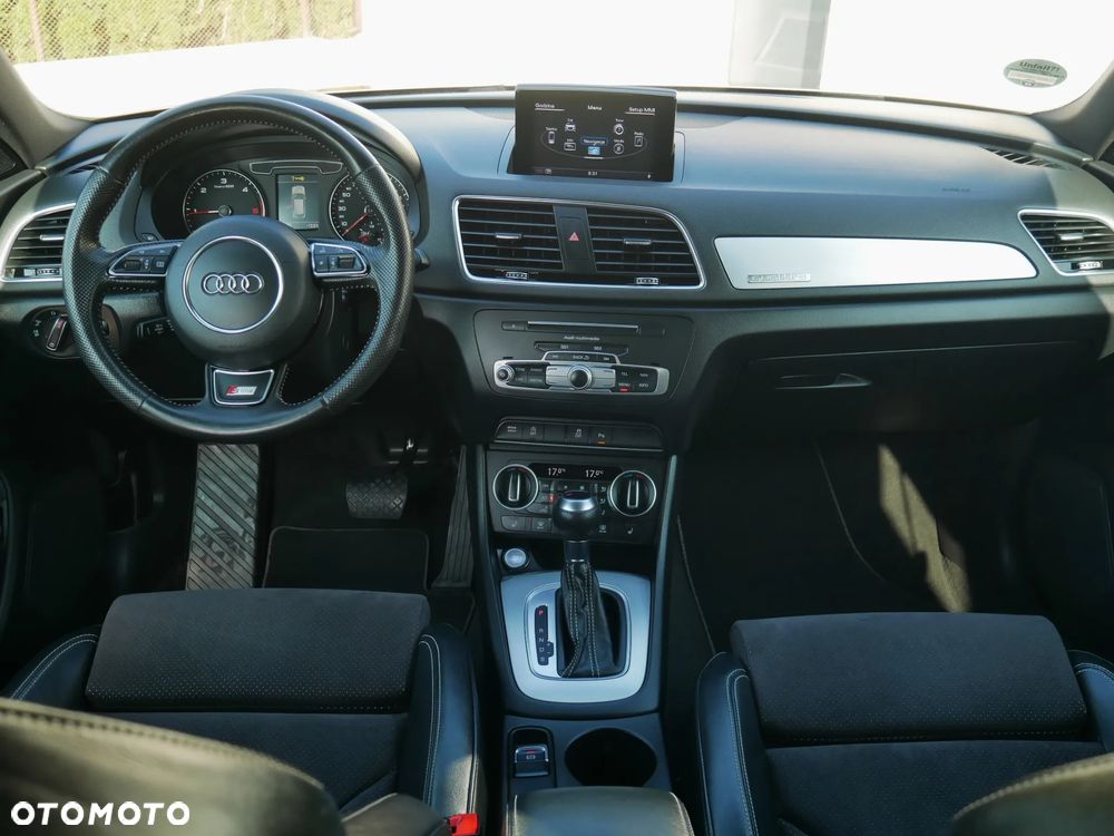 Audi Q3 2.0 TDI Quattro Design S tronic - 24