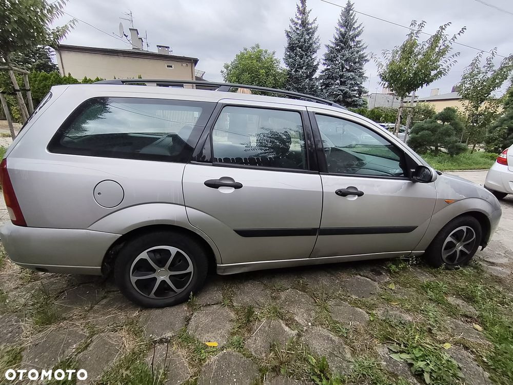 Ford Focus - 6