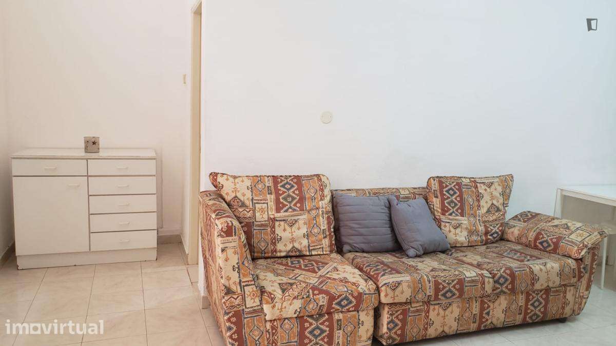 Quarto - localizado em Lumiar Lisbon - Grande imagem: 2/13