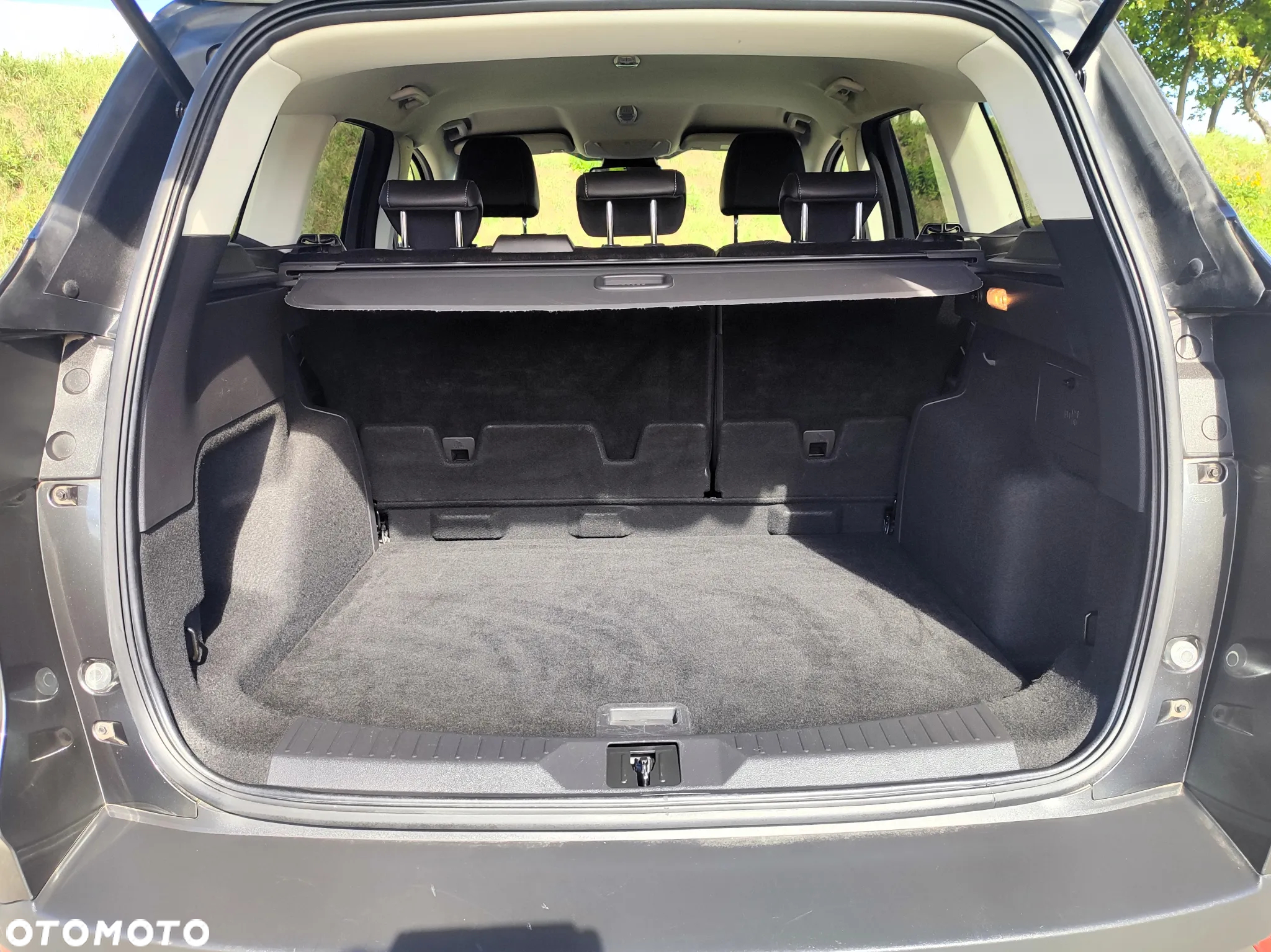 Ford Kuga 2.0 TDCi 2x4 Titanium - 27