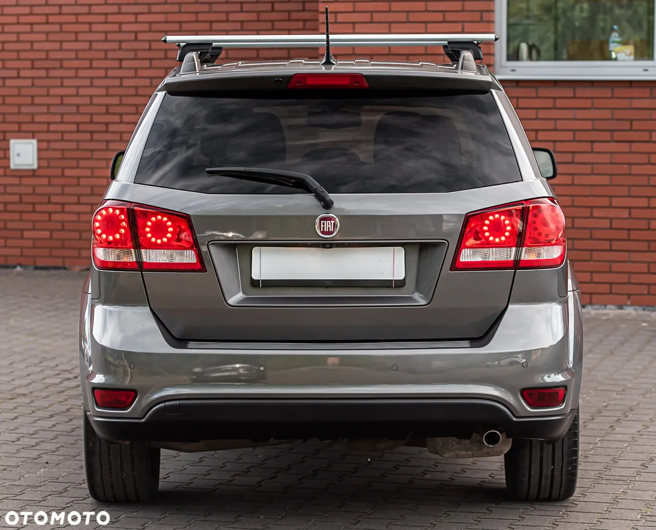 Fiat Freemont 2.0 Multijet Black Code AWD - 11
