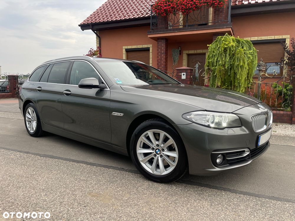 BMW Seria 5 525d Sport-Aut Modern Line - 15