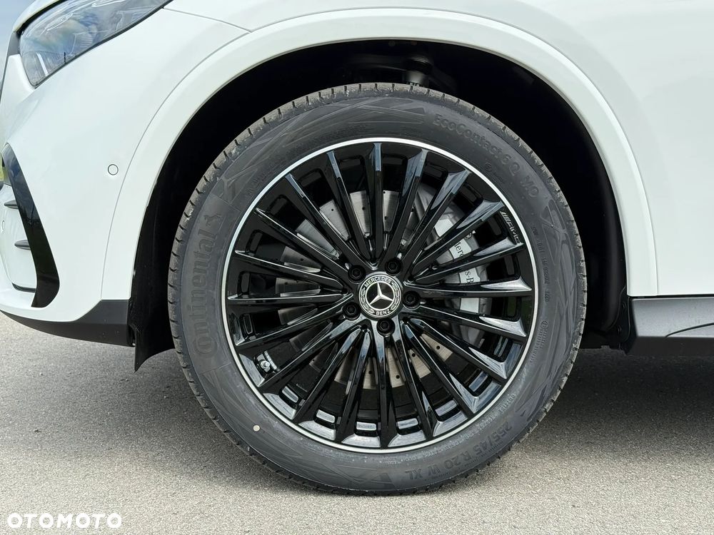 Mercedes-Benz GLC - 7