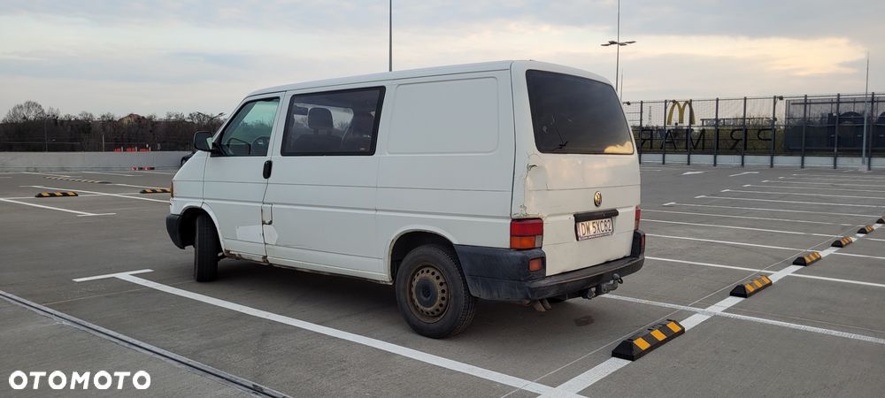 Volkswagen transporter - 3