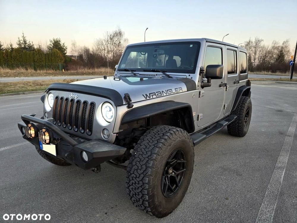 Jeep Wrangler 3.6 Unlim Sahara - 7