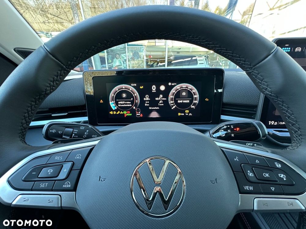 Volkswagen T-Roc 1.5 TSI Style DSG - 17