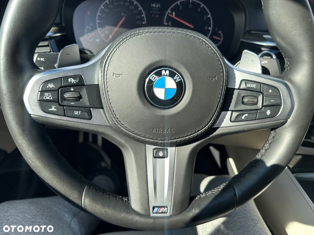 BMW Seria 5 540i xDrive M Sport sport - 24