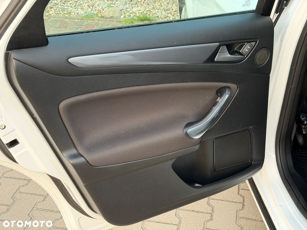 Ford Mondeo 2.0 TDCi S - 22
