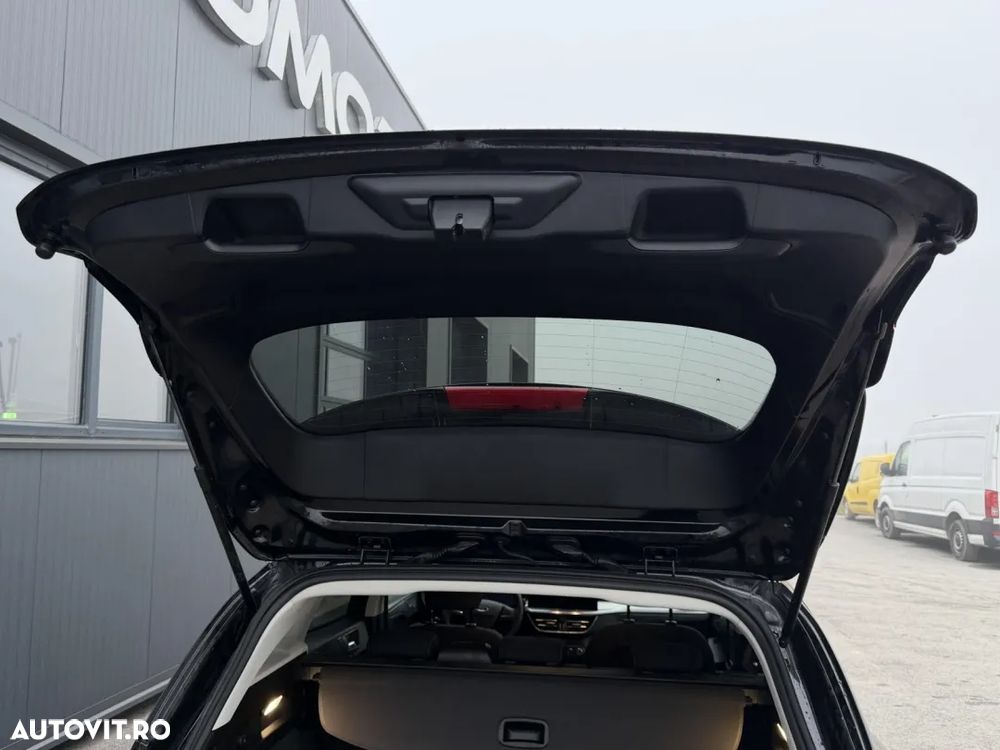 Ford Focus 1.5 EcoBlue Titanium X - 17