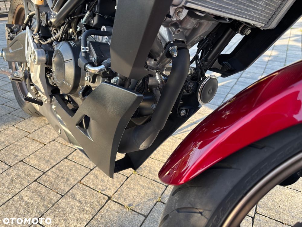 Honda CB - 16