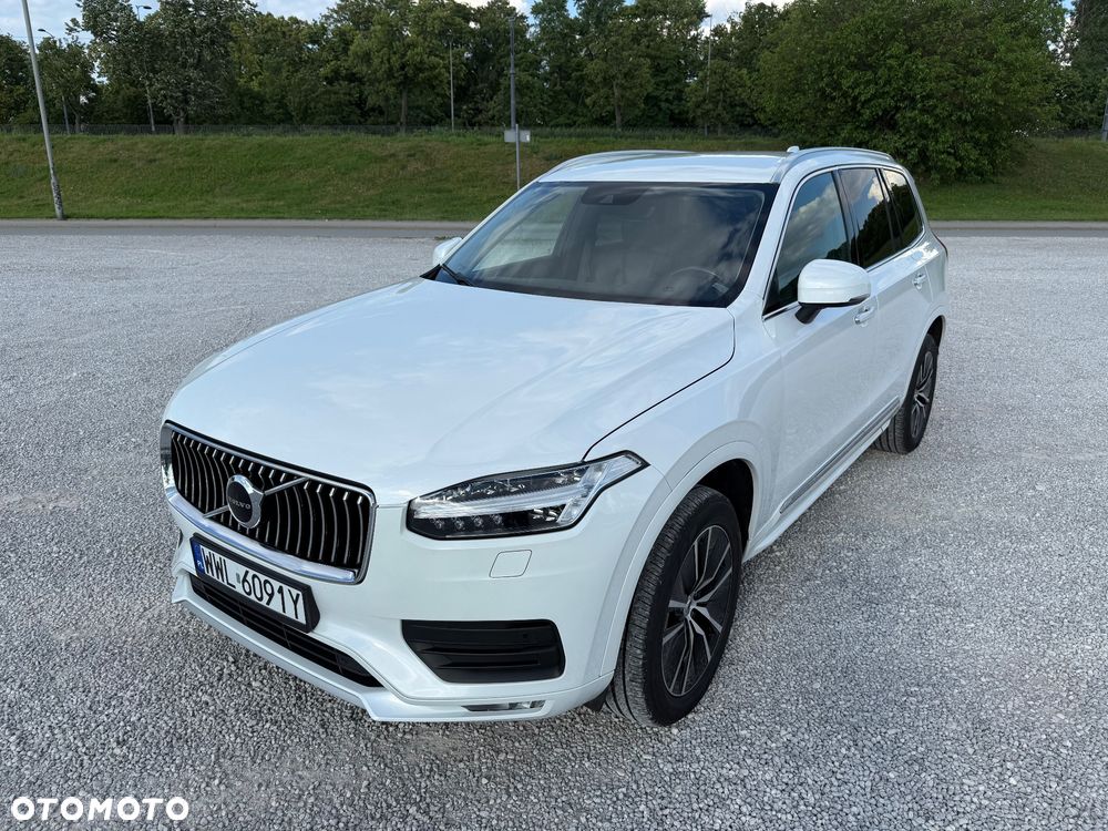 Volvo XC 90 B5 D AWD Geartronic Momentum Pro - 3