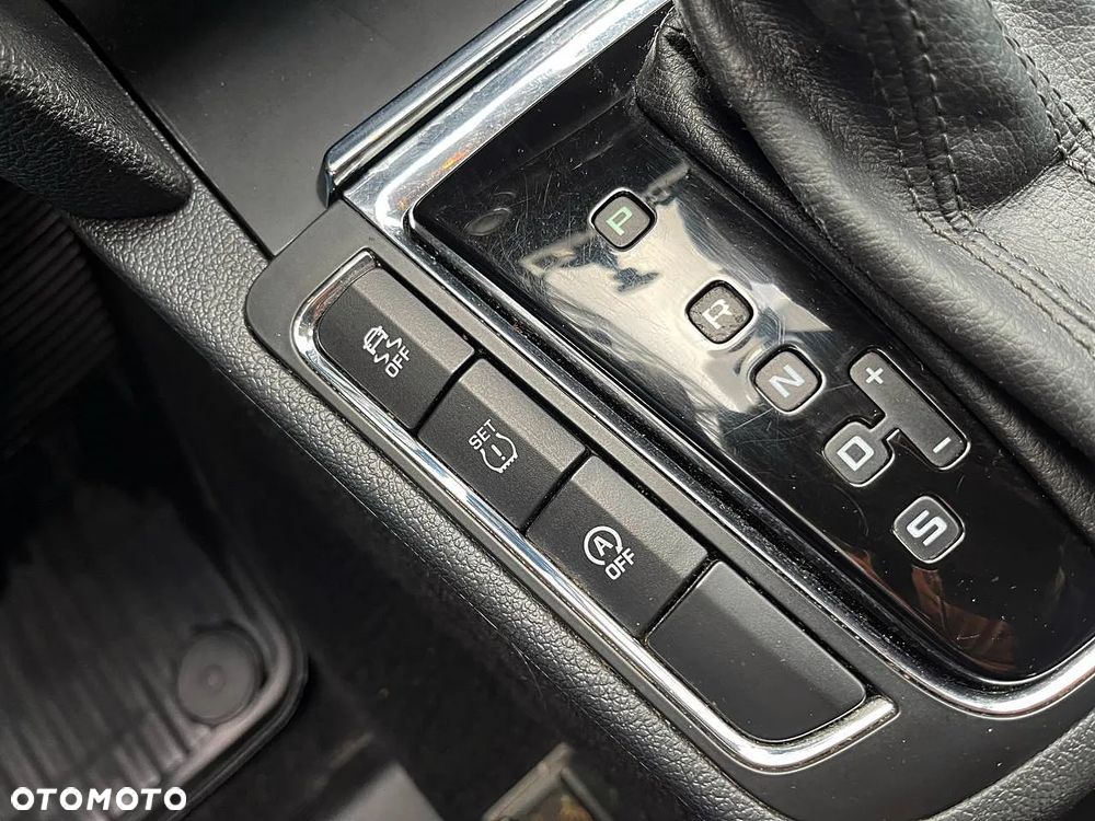 Skoda Superb 2.0 TDI 4x4 L&K DSG - 22