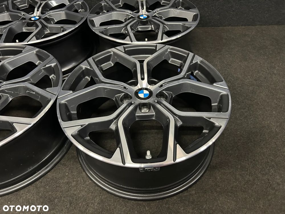 Alufelgi BMW X1 F48, X2 F39 18 cali 5x112 4szt. Ładne! - 16