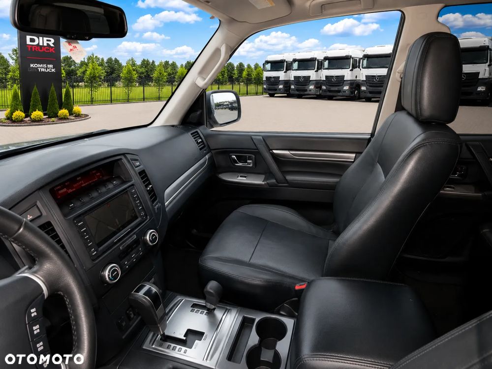 Mitsubishi Pajero 3.2 DID Instyle - 11