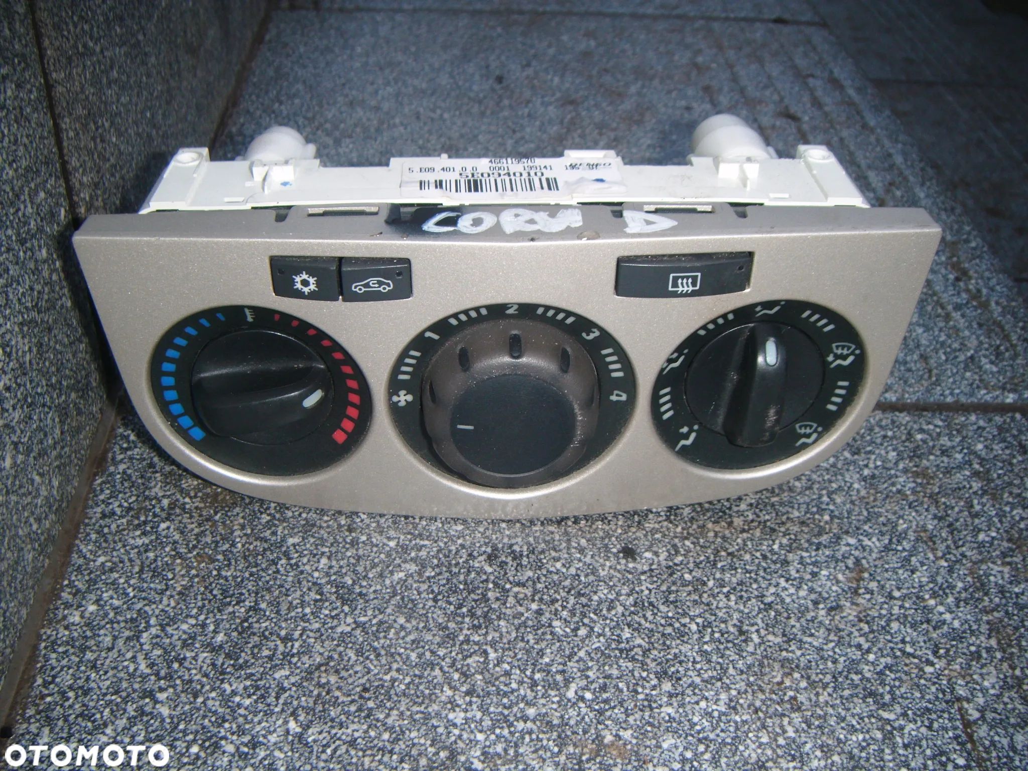 opel corsa D 07r panel sterowania nawiewem  466119570 - 1