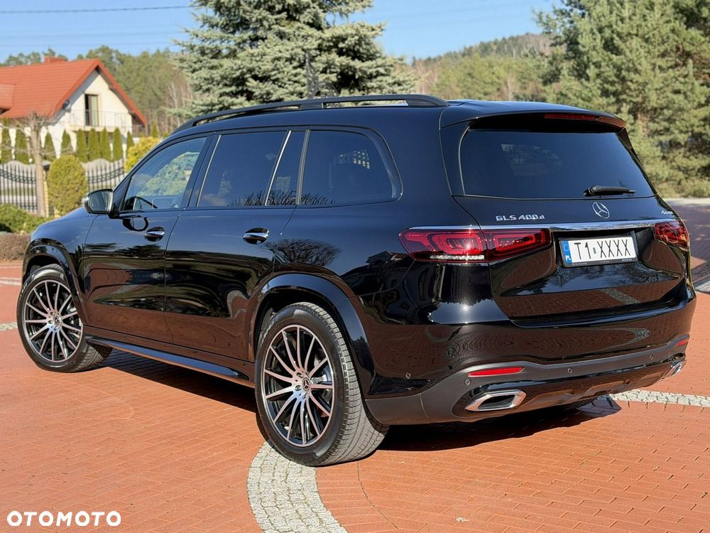 Mercedes-Benz GLS - 9