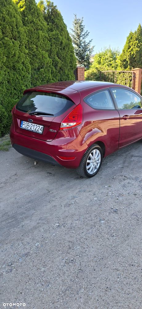 Ford Fiesta 1.25 Trend - 13
