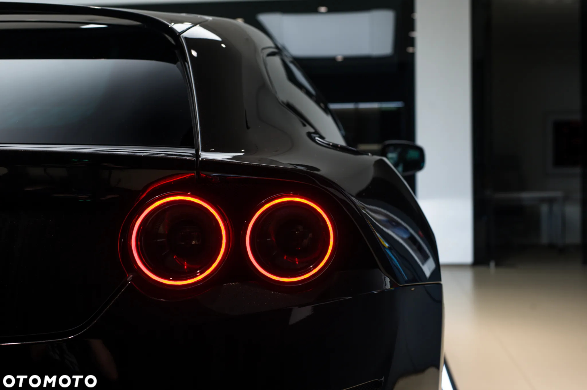 Ferrari GTC4Lusso - 9