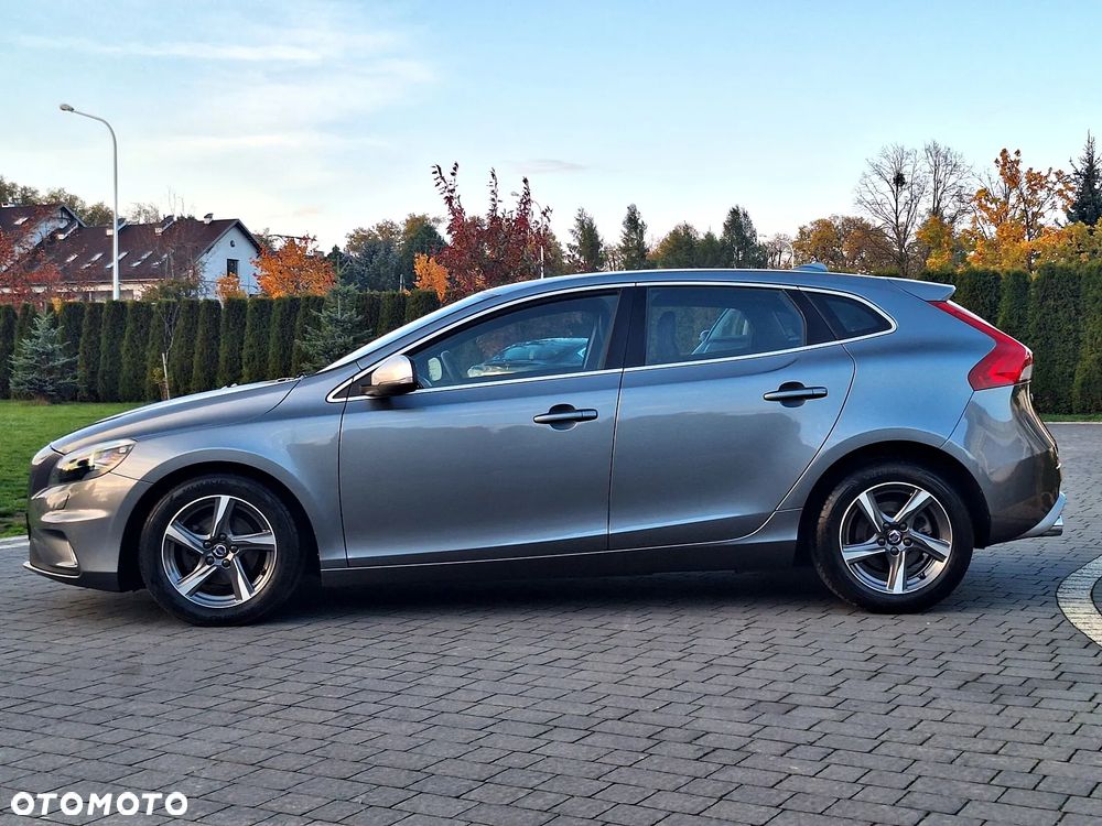 Volvo V40 - 15