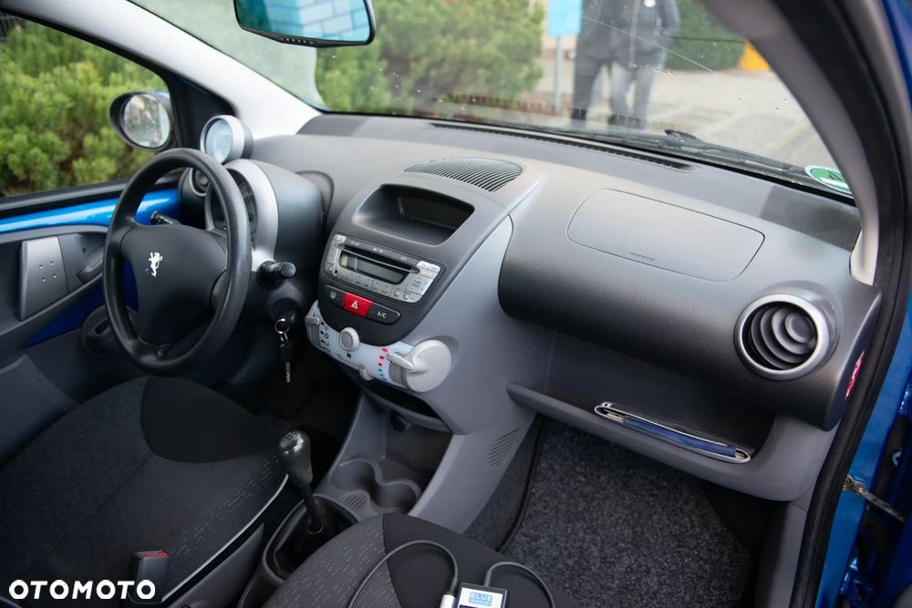 Peugeot 107 70 Millesim 200 - 26