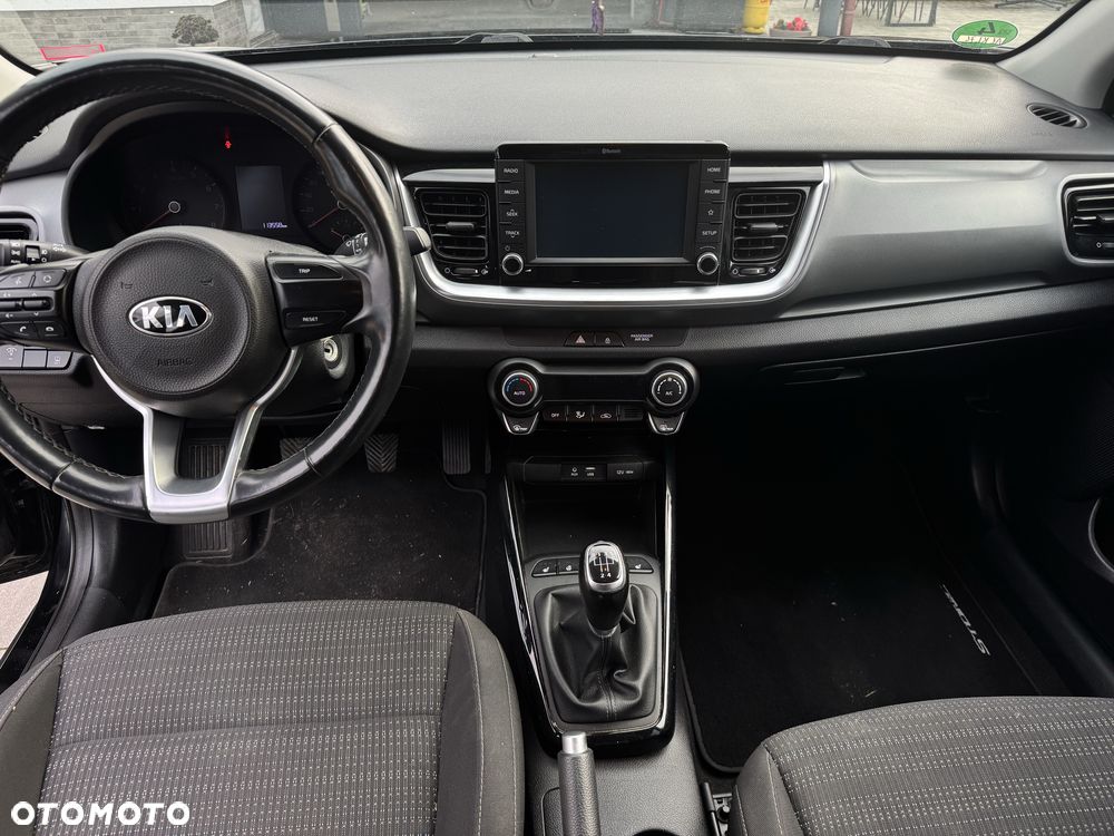 Kia Stonic - 5