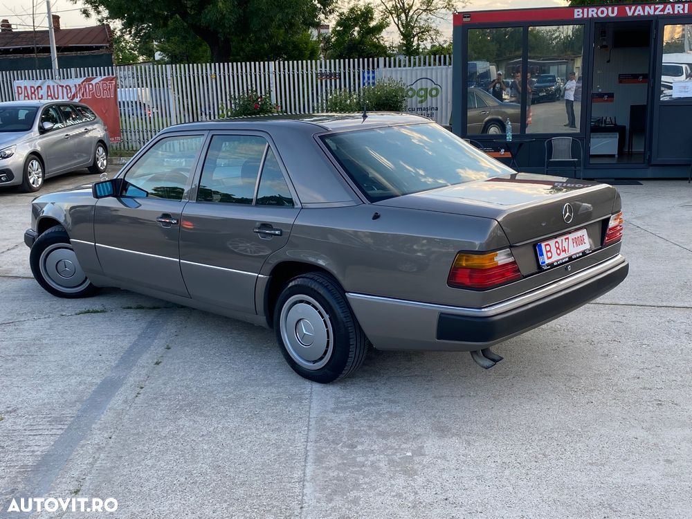 Mercedes-Benz W124 - 6