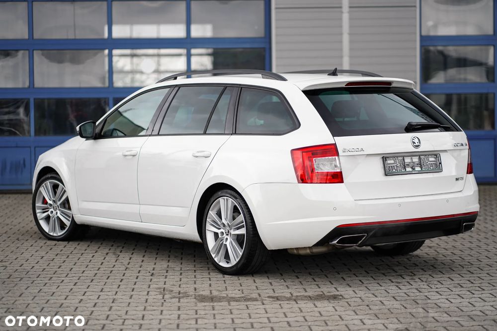 Skoda Octavia 2.0 TDI RS DSG - 12