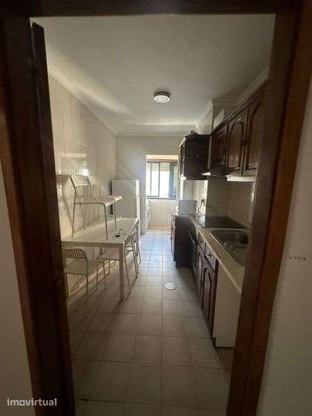 Apartamento T3 Mobilado - Grande imagem: 2/7