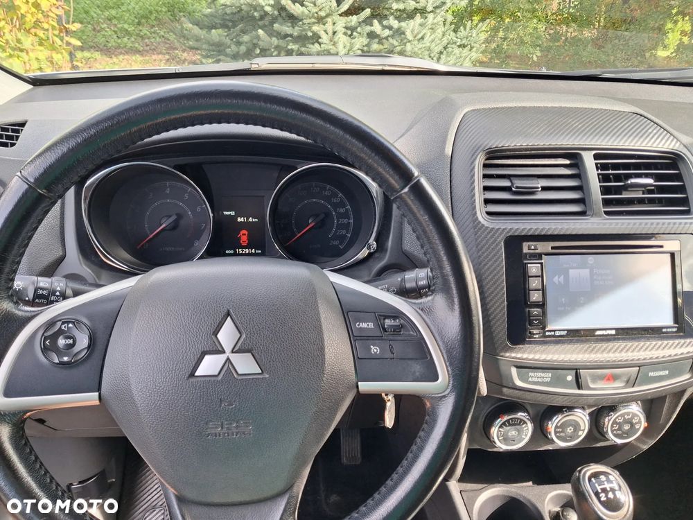 Mitsubishi ASX 1.6 Invite Navi - 11