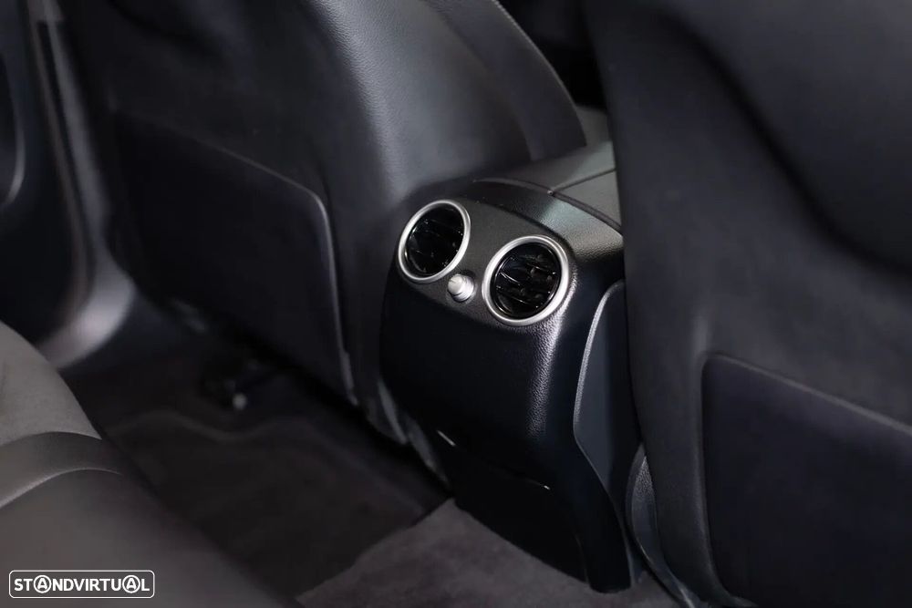 Mercedes-Benz GLC 300 de 4Matic - 14