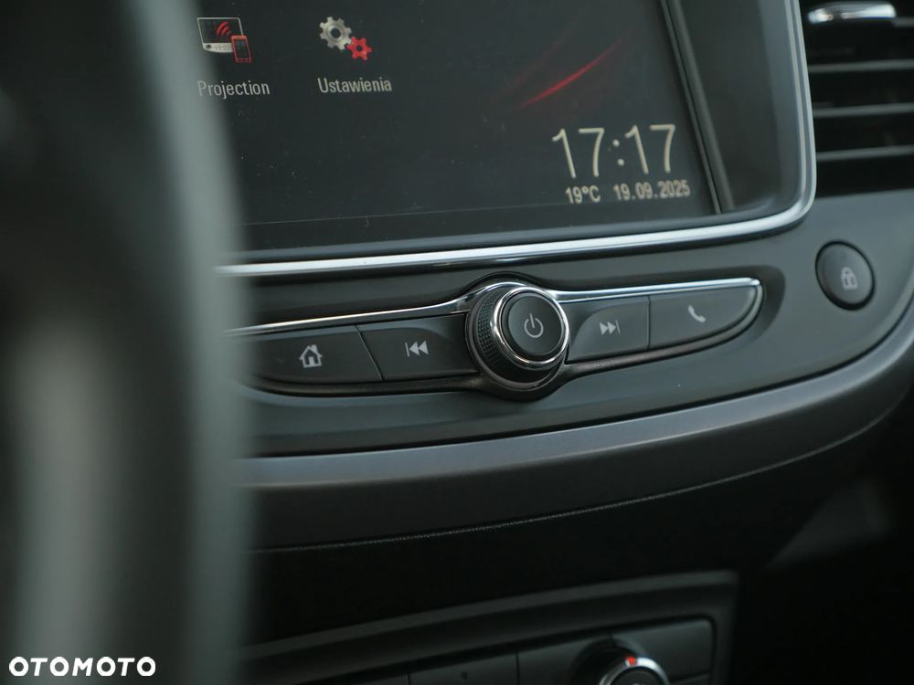 Opel Crossland X 1.2 Enjoy - 29