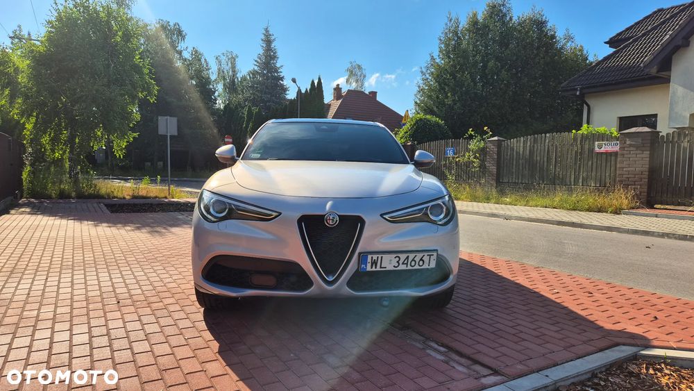 Alfa Romeo Stelvio 2.0 Turbo TI Q4 - 3
