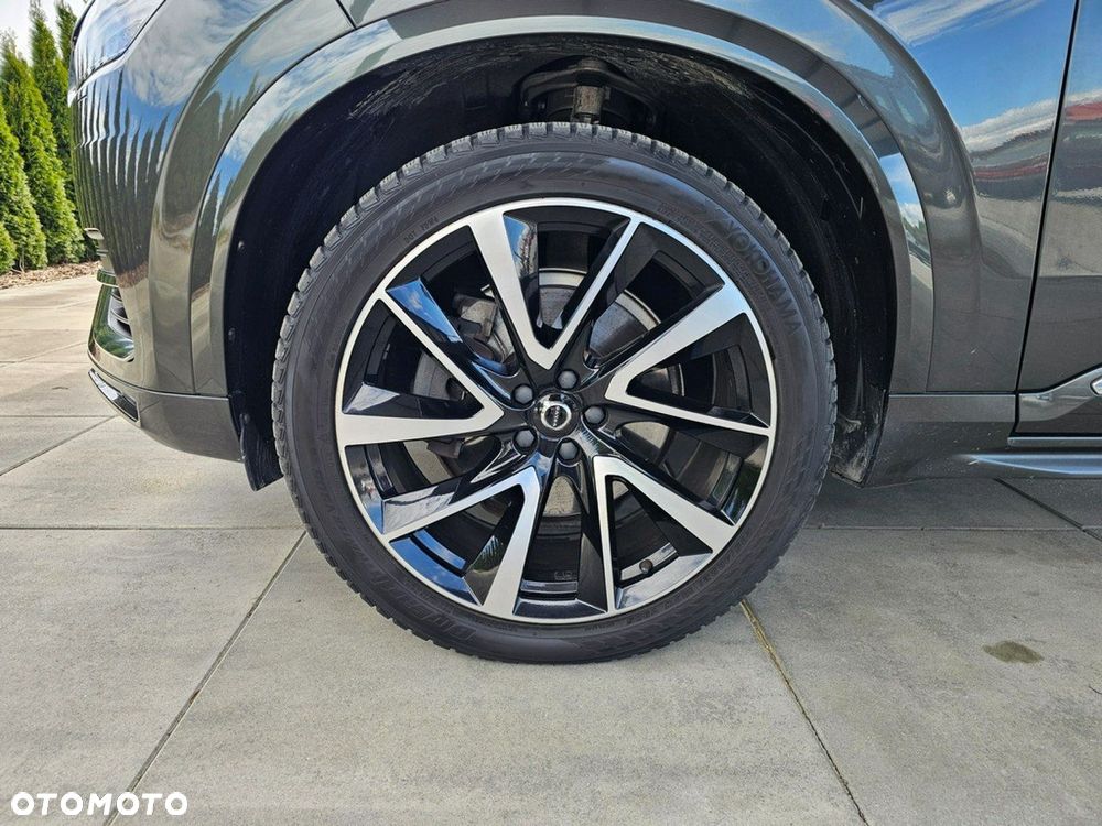 Volvo XC 90 - 11