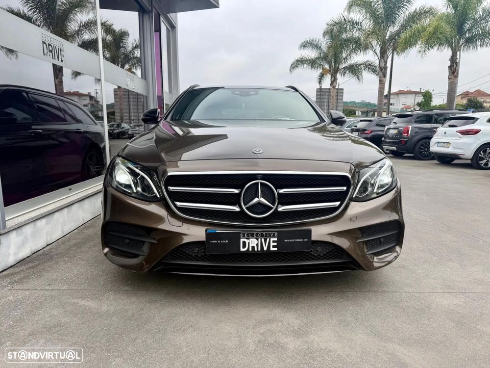 Mercedes-Benz E 220 d AMG Line - 3