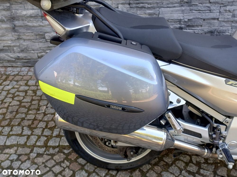 Yamaha FJR - 12