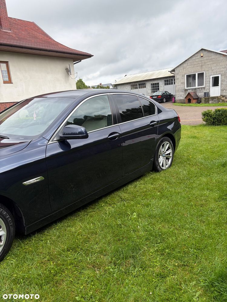 BMW Seria 5 520d - 3