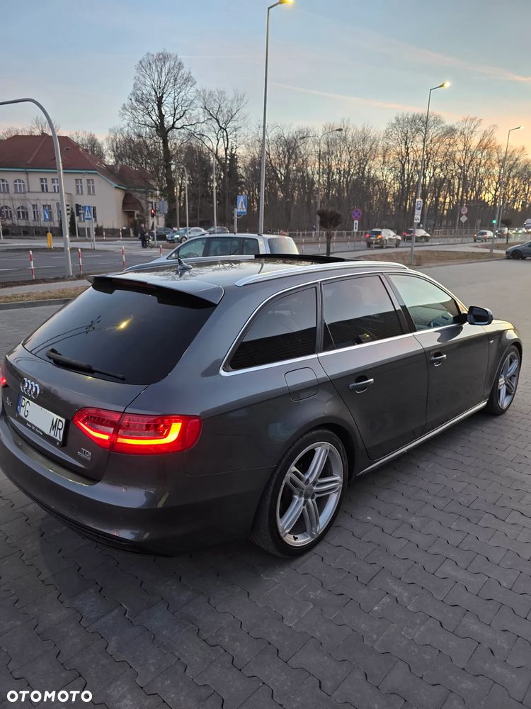 Audi A4 Avant 2.0 TDI clean diesel Quattro S tronic - 29