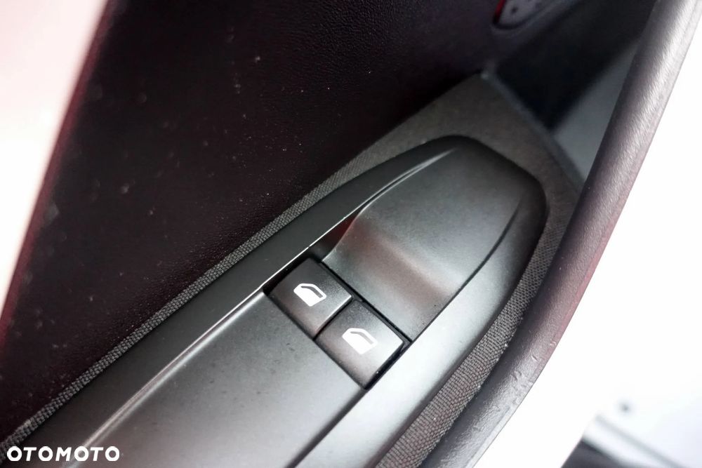 Peugeot 208 1.0 VTi Access - 16